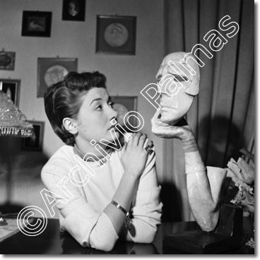 Lauretta Masiero attrice Milano 29 febbraio 1952 a casa sua